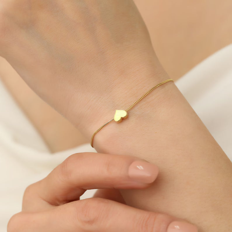 Tiny Slim Heart Bracelet - Stainless Steel