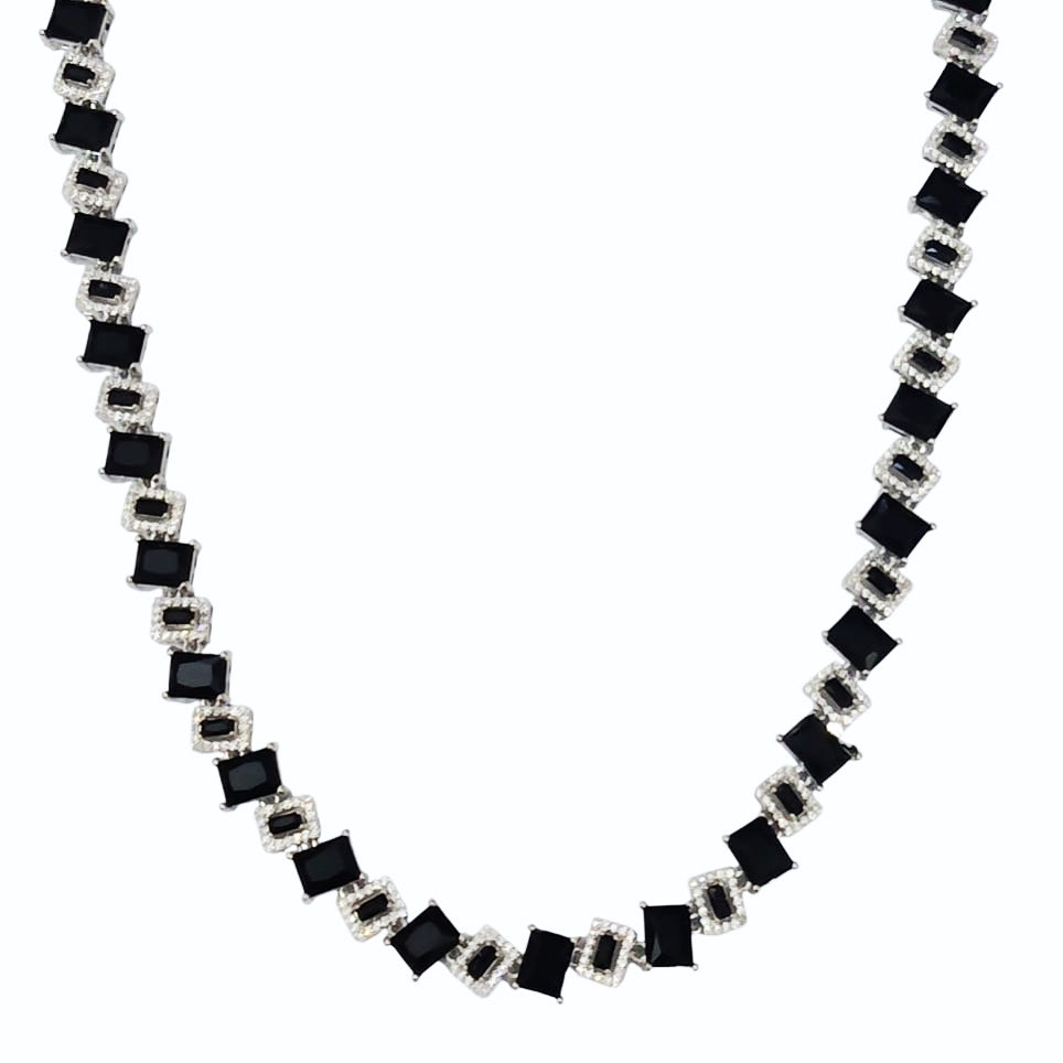 Black Stone Luxe Necklace - Premium Quality China Gold