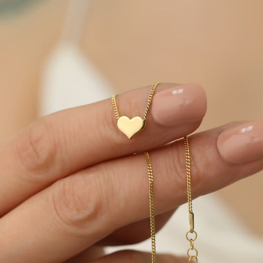 Tiny Slim Heart Bracelet - Stainless Steel