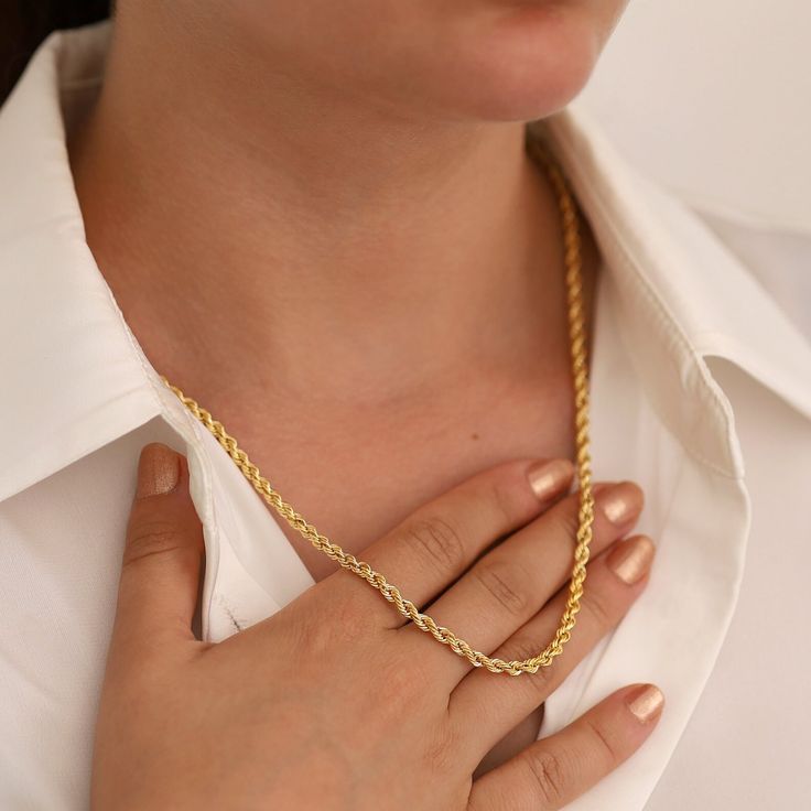 Milas Necklace