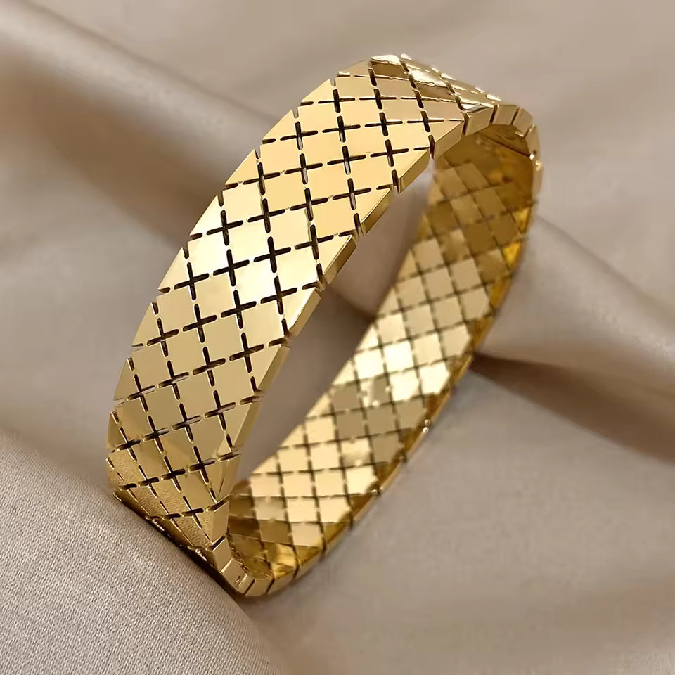 Diamond Pattern (Bracelet + Ring)