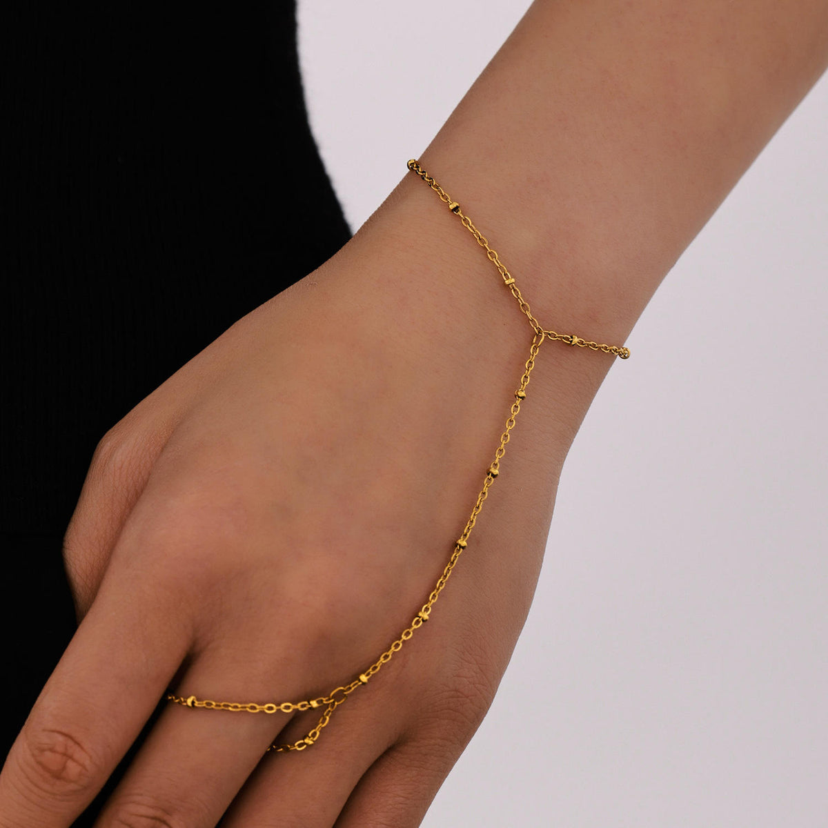1 Slim Beads Hand Chain Bracelet - Stainless Steel