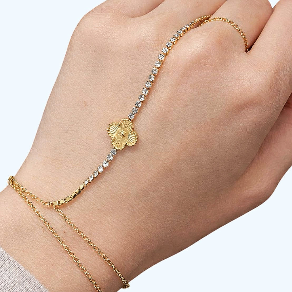 Tennis Clover Hand Chain Bracelet - Stainless Steel