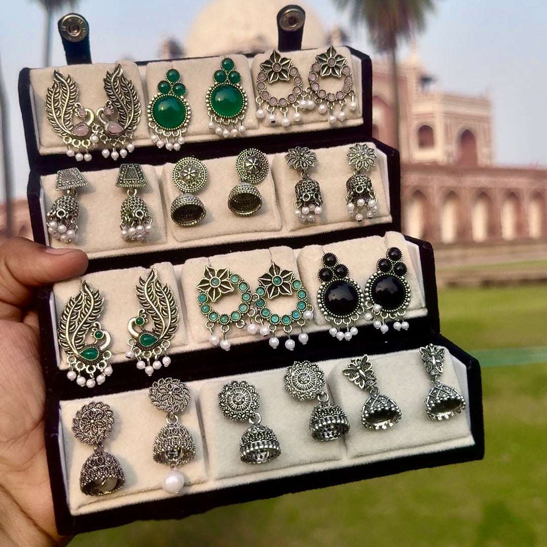 Foldable Velvet 16 Meenakari Jhumka Box