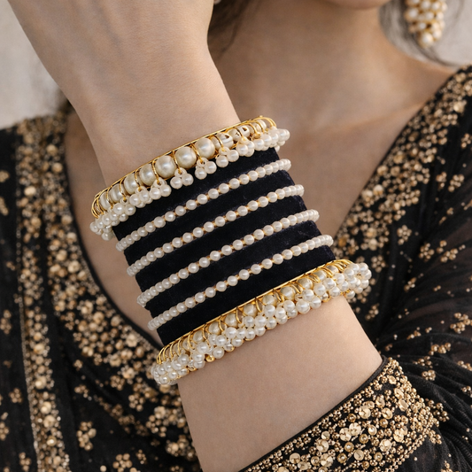 Black Velvet Pearl Gajra Bangle - Metal